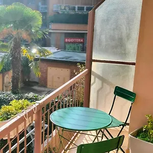 Homes , Milano Italia